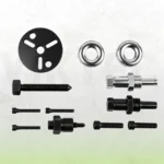 Composants d'un kit de retrait d'embrayage de compresseur A/C de 12 pièces, y compris une plaque d'extraction, des anneaux de support, des adaptateurs filetés, une vis de pression et des boulons de montage