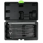 VT01490 Jeu de pinces pour joints de tige de soupape, comprenant trois outils de préhension à longue portée destinés au démontage des joints de tige de soupape lors de l'entretien de la culasse d'un moteur.