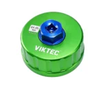 VT01494E 64,45 mm 14-schneidiger Ölfilterschlüssel mit grünem Gehäuse im Aluminium-Look und blauem Sechskantantrieb zum Aus- und Einbau kompatibler Ölfiltergehäuse.